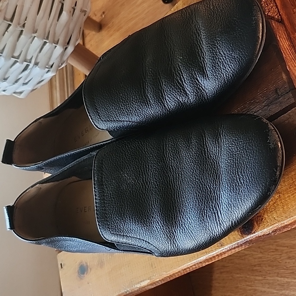 Everlane black size 6 loafers